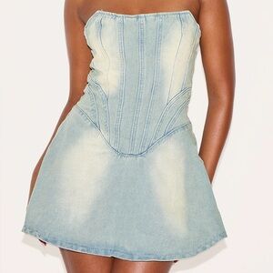 NWT PrettyLittleThing Light Blue Denim Strapless Dress US 12